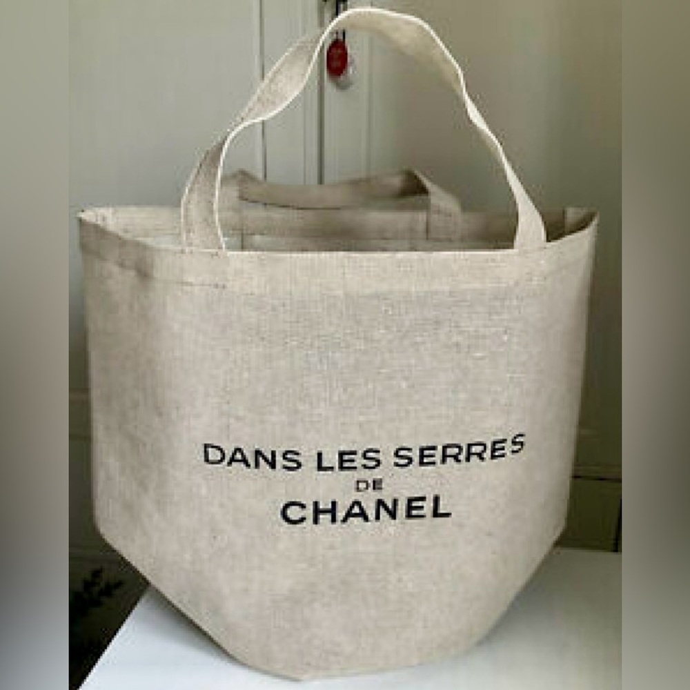Chanel “Dans Les Serres” Novelty Tote Bag Gwp